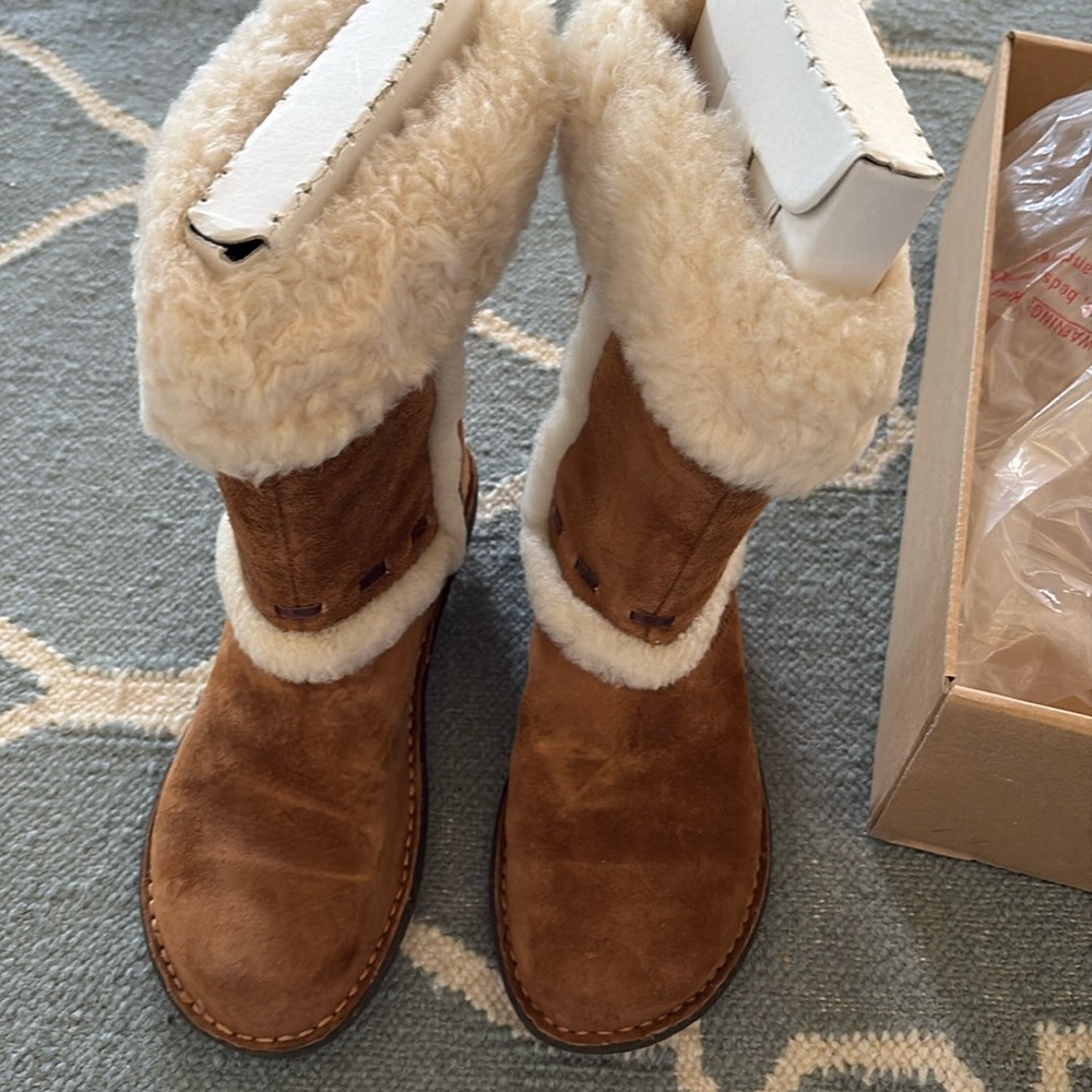 Ugg Australia Elijo 5674 genuine sheepskin leather mid calf brown boots 7-NFS